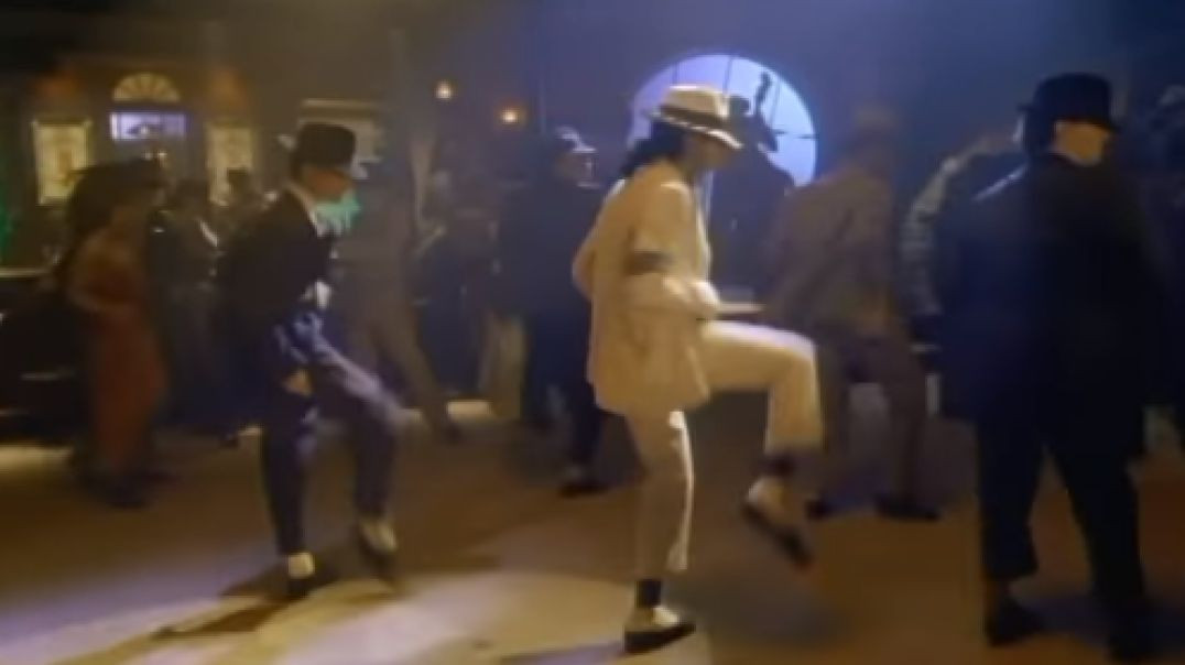 ⁣Michael Jackson - Smooth Criminal (Official Video)